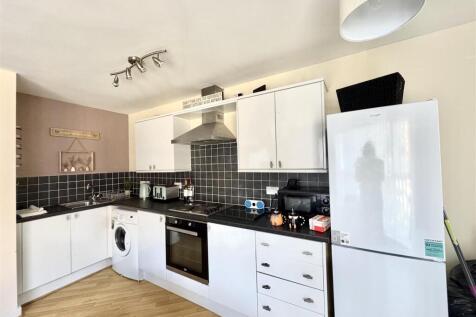 Stanza Court, Liverpool photo 3