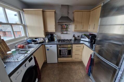 3 Packington place, Leamington Spa photo 4