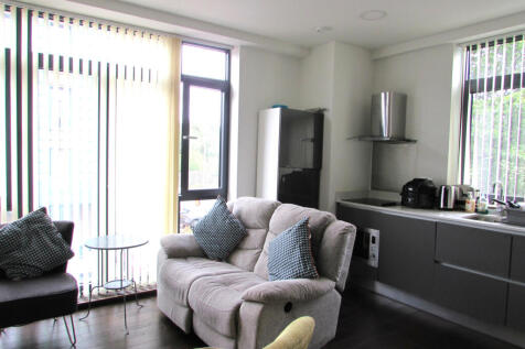 Jessop Court, Uxbridge, Middlesex, UB8 2BZ