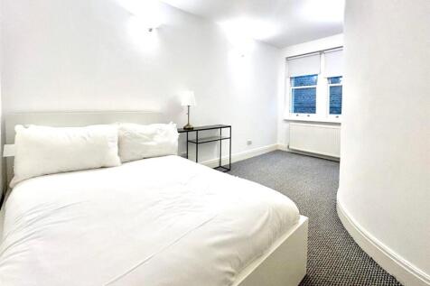 WhatsApp Image 2025-12-16 at 16.03.24.jpeg