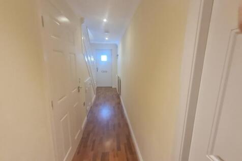 Cravenwood, Ashton-Under-Lyne, OL6 photo 3