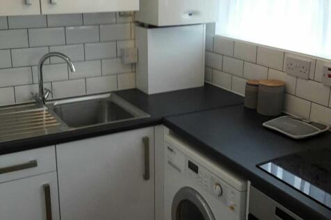 Birch Court, Skeltons Lane, Leyton, Waltham Forest photo 3