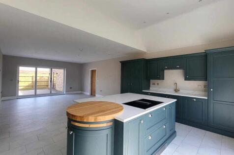 Kitchen4.jpg