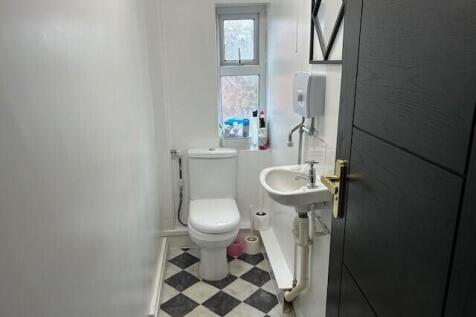 First Floor WC