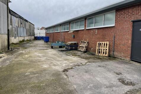 3 Garden Trading estate 2.jpg