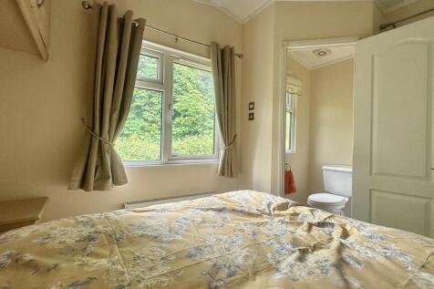 3A875CCC-12F9-431...