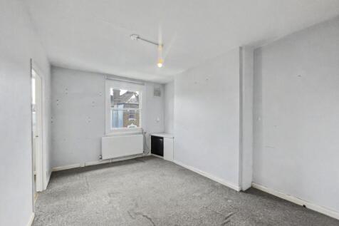 Flat C, 7 Ariel Road, West Hampstead, London NW6 2DX
