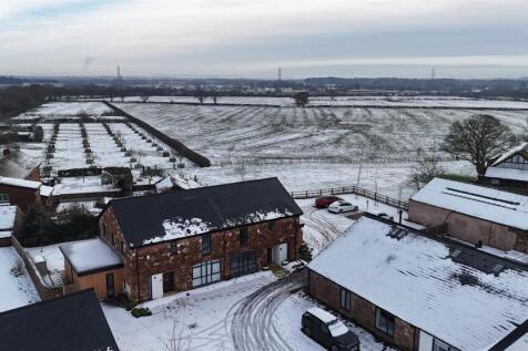 dji_fly_20250108_105254_0477_1736335820947_photo.j