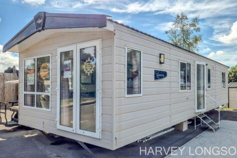 Exterior of the Regal Somerton holiday caravan for