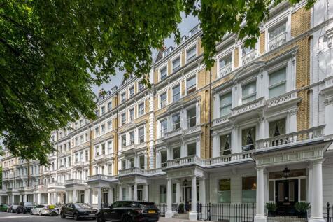 Courtfield Gardens 20_34-1-2. Low Res.jpg