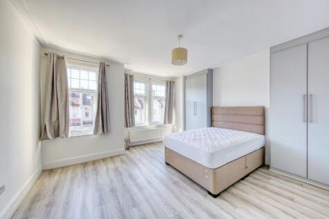 Gassiot Road, London, SW17 photo 4