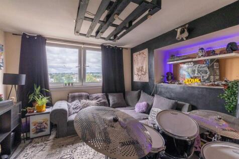 Flat 24, 19 Dunkeld Road, Perth-17.jpg