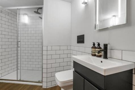 1 Parliament Point-Hi.jpg