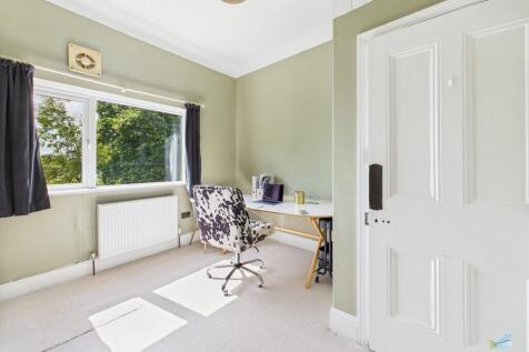 CAM03111G0-PR0330...