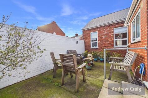 Rear Courtyard