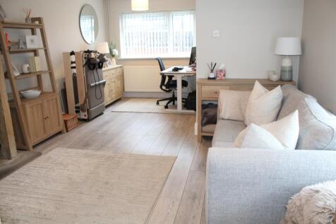 Lounge / Dining room