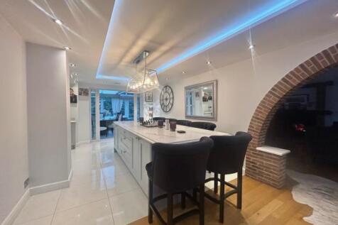 Waingels Road, Reading, RG10 photo 5