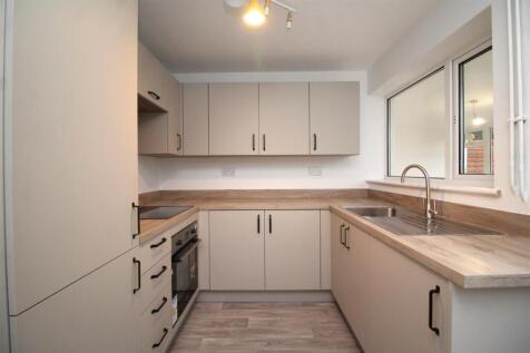 kitchen .JPG