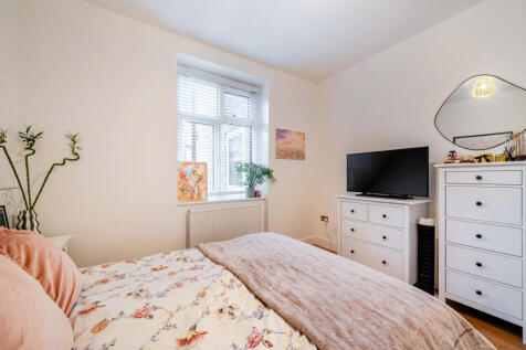 1394153-8-694a7e1...