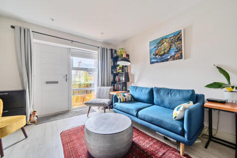 1406289-12-6981d2...