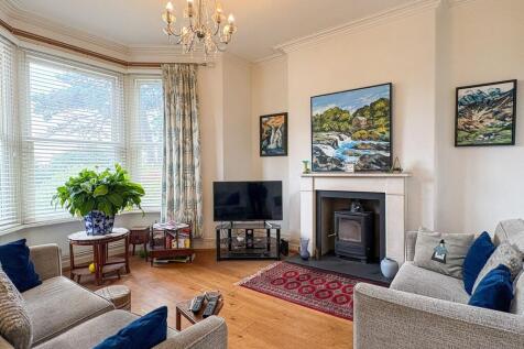 Front Reception Room