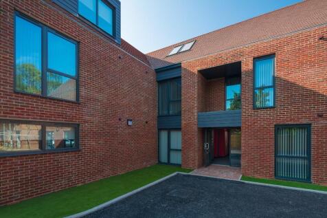 Birch Lodge Entrance