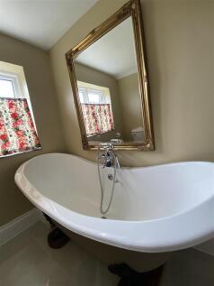 Bathroom 31.jpeg