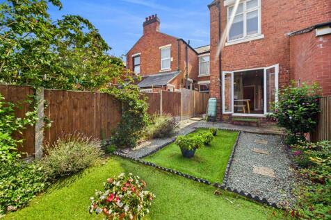 CAM05192G0-PR0123-STILL043