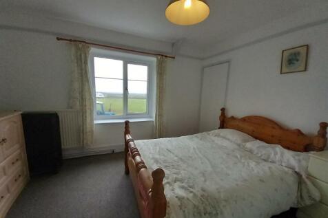 Green Dragon Bedroom.jpg