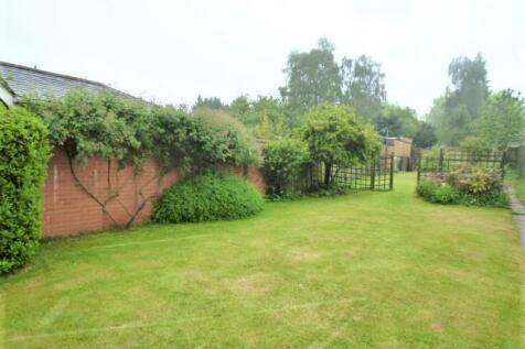 Rear Garden (4) .JPG