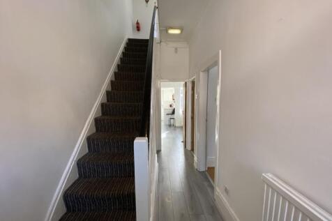 12ag.hallway.JPG