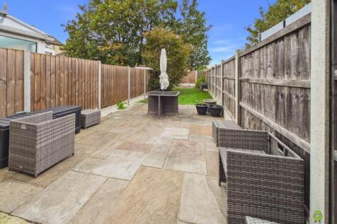 Presented by Robert at EweMove Bexleyheath and Dar