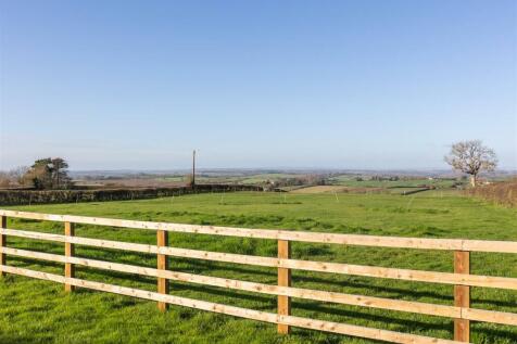 Sunnybank External-25.jpg