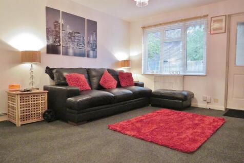 Muirfield Close, Ifield, Crawley photo 4