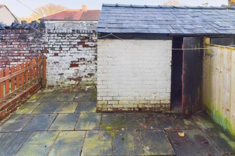 CAM03145G0-PR0203-STILL016.jpg