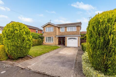 30 Aintree Drive (Spalding)-1.jpg