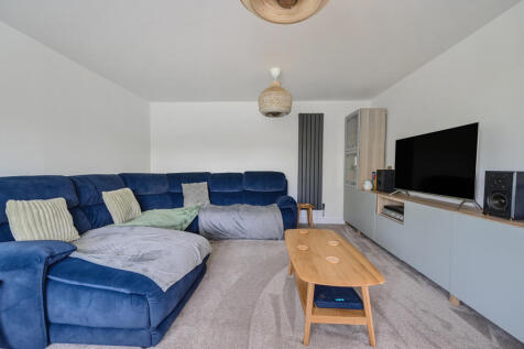 1296236-7-68389b6...