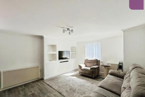 Open kitchen/living/dining room