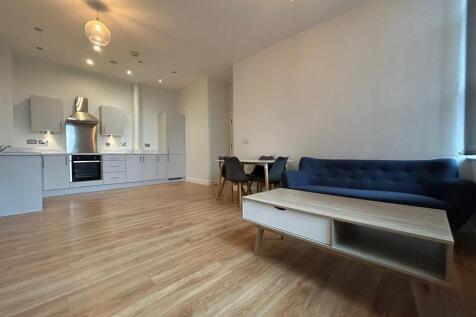 living area (2).jpeg