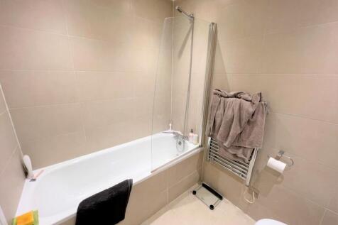 bath 2.jpg