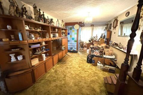 SITTING DINING ROOM