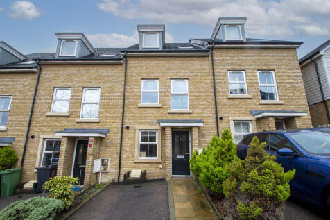 3 bedroom terraced house