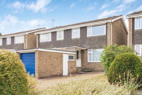 Alton, GU34 - property photo