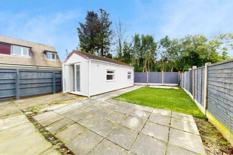 Windermere Drive Rear Garden