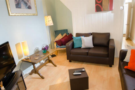 3-bed house on Graham Street, Lancaster, £1,677/mo