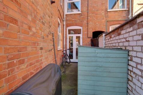 Property Image 37