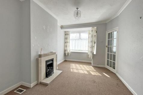Fletemoor Road 107 - Lounge.jpg