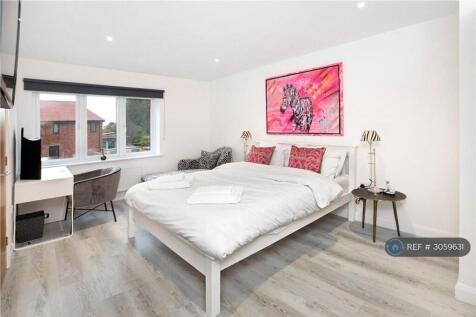 Rosebarn Avenue, Exeter, EX4 photo 4