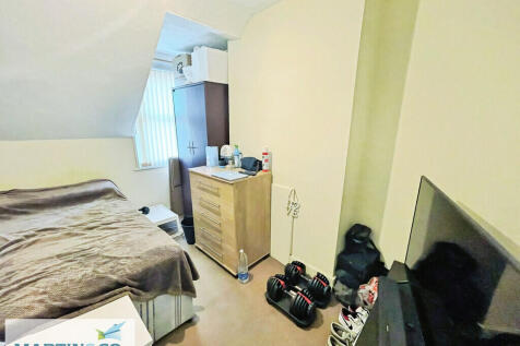 e02fb4eb-IMG_368_...