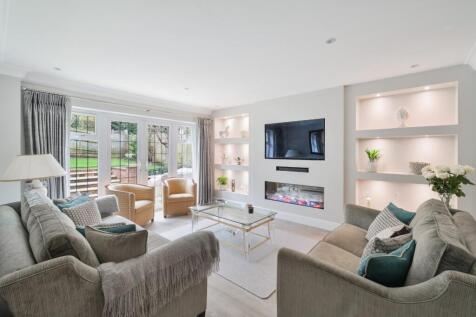WALKFIELD DRIVE